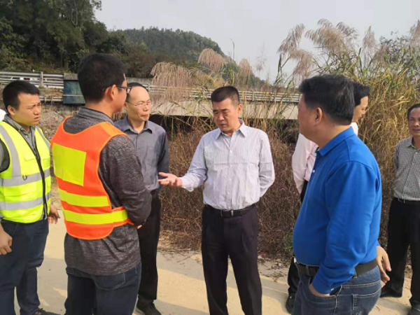 赖海滨到潮州揭阳市调研县级饮用水水源地环境问题清理整治工作