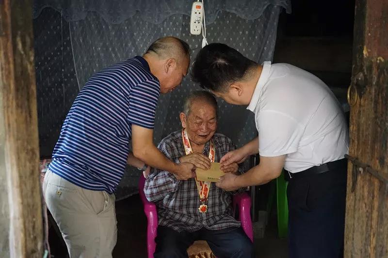 微信图片_20191017155435.jpg