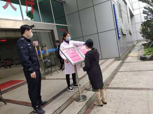 硬核防控！疫情期间潮州市车管所 “窗口不打烊，服务不打折”