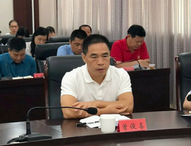 20210507林壮森一行到湘桥区创卫办调研3.jpg